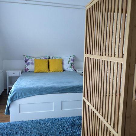 Marica Apartman Балатонфенивес Екстериор снимка